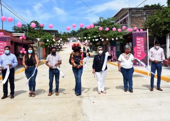 INAUGURA ROSY URBINA NUEVAS VIALIDADES EN LAS COLONIAS REVOLUCIONARIA CAMPESINA Y COLINAS DEL REY