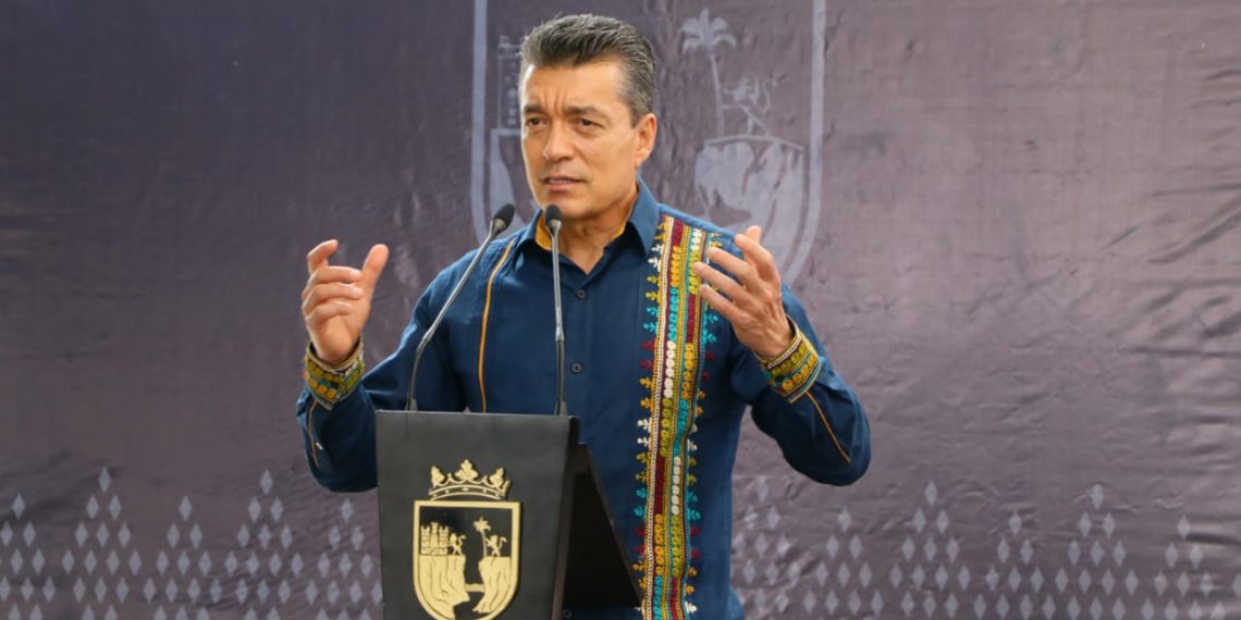 El presupuesto se invierte en obras que hagan justicia social: Rutilio Escandón