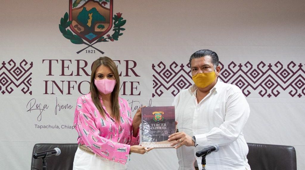 ENTREGA ROSY URBINA TERCER INFORME DE GOBIERNO