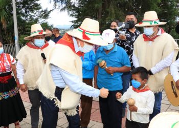 Rutilio Escandón inaugura obra que brindará acceso al agua potable a más de 10 mil habitantes de Chanal