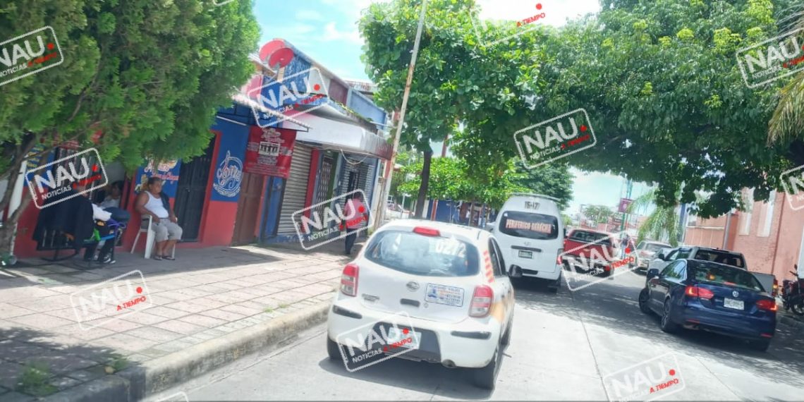Sancionan a Taxista del Sitio Chedraui Plaza Cristal.