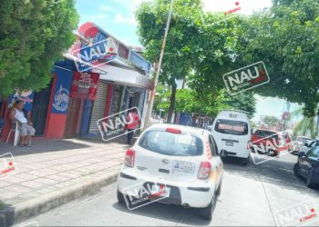 Sancionan a Taxista del Sitio Chedraui Plaza Cristal.