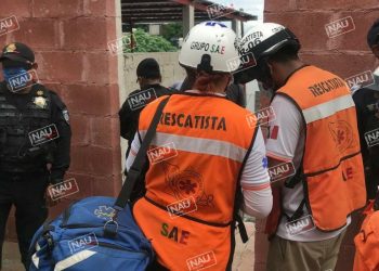 Sexagenario cae del techo de una vivienda en la Colonia Los Lirios.