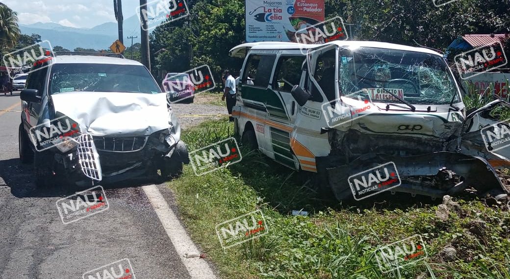 Cuatro lesionados deja accidente.