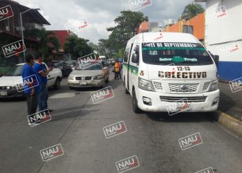 Chocó por alcance en el par vial.