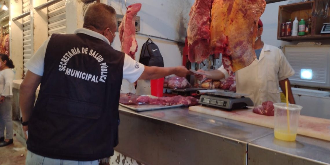 SE FORTALECE VIGILANCIA DE MEDIDAS SANITARIAS POR COVID-19 EN MERCADOS DE TAPACHULA