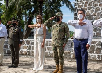 ROSY URBINA REFRENDA SU COMPROMISO DE TRABAJO HONESTO E ÍNTEGRO POR EL BIENESTAR CIUDADANO