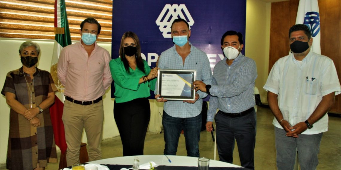 REFRENDA ROSY URBINA COMPROMISO DE TRABAJO CON SECTOR EMPRESARIAL