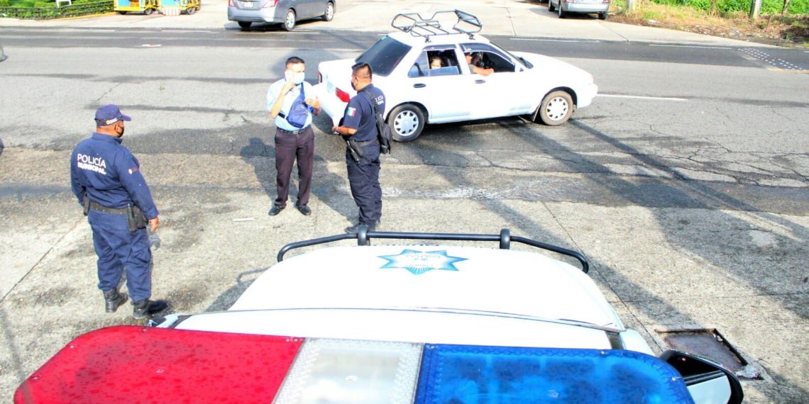 Julio Gamboa comprometido con la salud de las familias tuxtlachiquenses