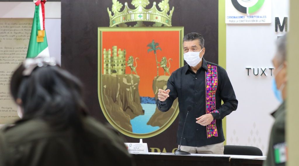 Rutilio Escandón reconoce a la Marina Armada de México, en el bicentenario de su creación