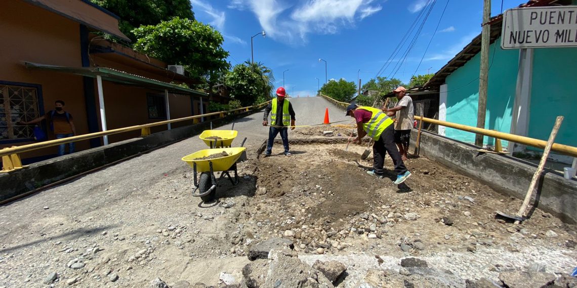 Rehabilitan en Huixtla el Puente Nuevo Milenio