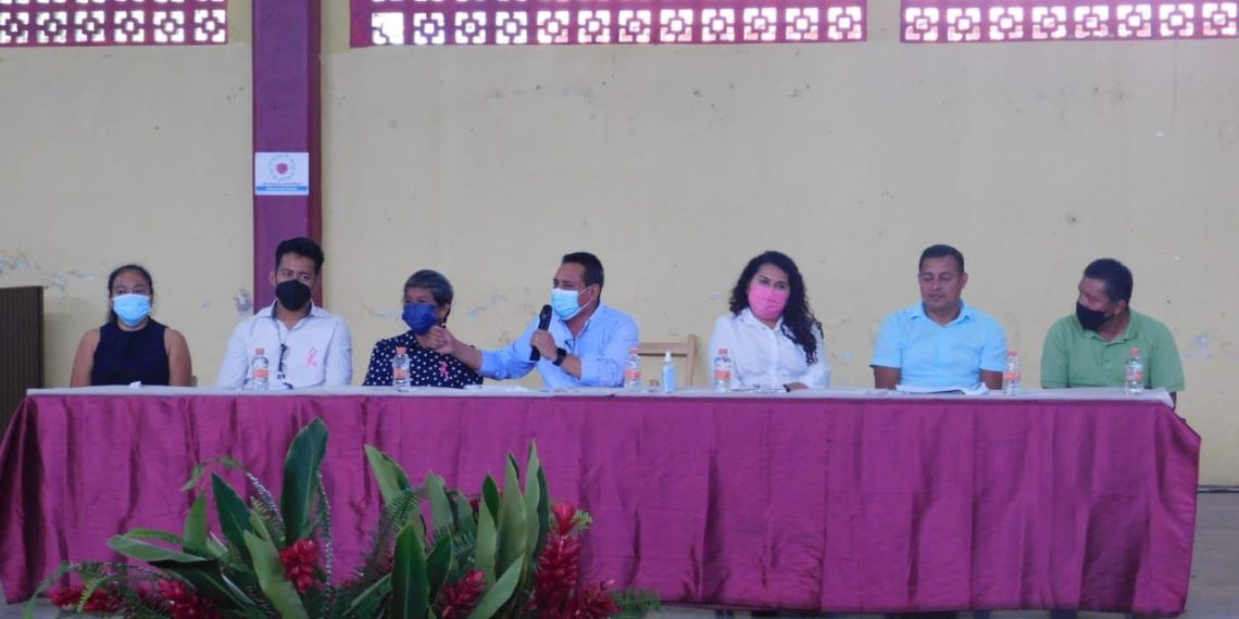 El alcalde Isaias Verdugo Roblero sostuvo una reunión con las diferentes congregaciones que conforman al municipio