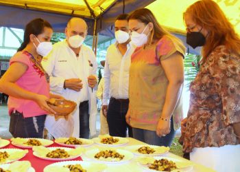 Ayuntamiento de Tuxtla Chico y el Distrito de Salud VII conmemoran el Día Mundial de la Alimentación