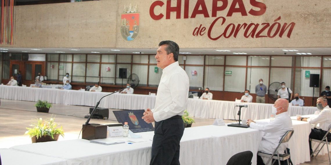 Llama Rutilio Escandón a invertir hasta el último peso en acciones que abonen al bienestar de Chiapas