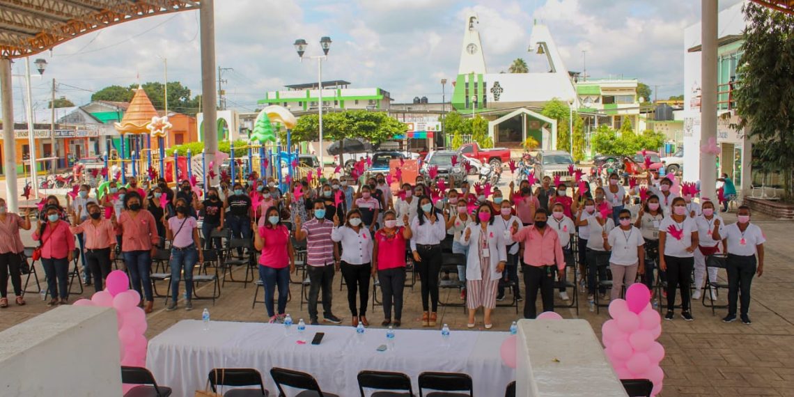 Ayuntamiento de Mapastepec conmemora el día mundial de lucha contra el cáncer de mamá