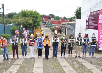 AYUNTAMIENTO DE TAPACHULA INICIA OBRAS DE PAVIMENTACIÓN EN COLONIAS 5 DE FEBRERO Y BARRIO NUEVO