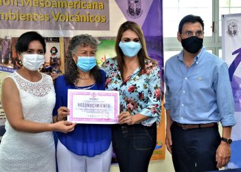 ASISTE ROSY URBINA A PRIMERA REUNIÓN MESOAMERICANA DE AMBIENTES VOLCÁNICOS