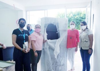 UNICEF DONA MOBILIARIO INFANTIL Y EQUIPO DE OFICINA AL SDIF TAPACHULA
