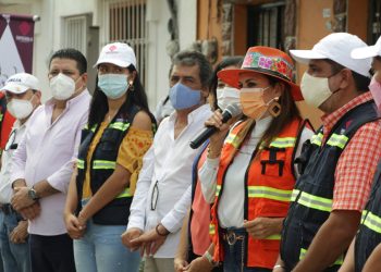 AYUNTAMIENTO DE TAPACHULA MODERNIZA VIALIDADES DEL CENTRO