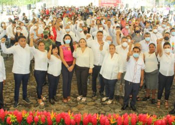 Rinde Protesta como Presidente Municipal de Tuxtla Chico para el periodo 2021-2024 Julio Enrique Gamboa Altuzar.