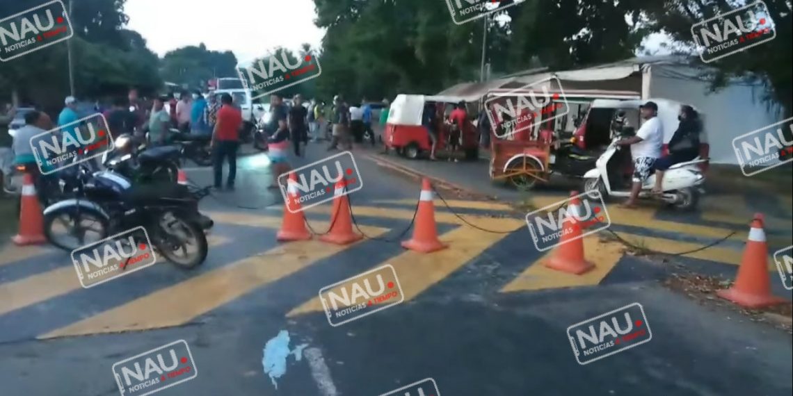 Pobladores de Frontera Hidalgo retienen a elementos del INAMI Y Guardia Nacional.