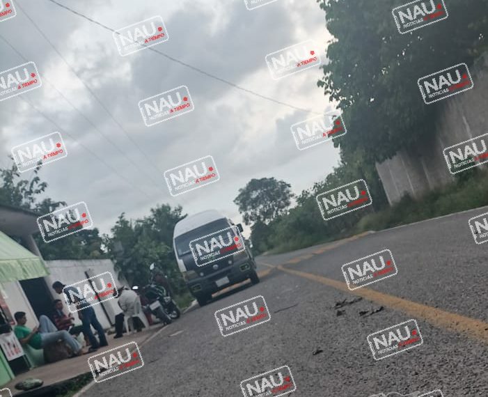 Dueña de cantina realiza disparos con arma de fuego.