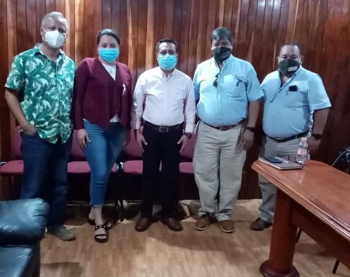 El día de ayer el Alcalde Isaías Verdugo Roblero, sostuvo una reunión con representantes de la CONANP.