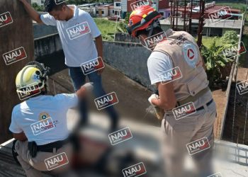 Trabajador de albañilería sufrió descarga eléctrica.