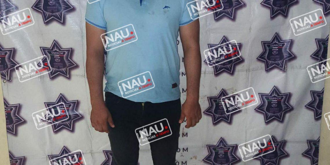 Por golpear a su pareja fue detenido.