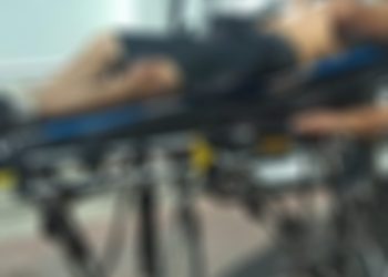 Su compañero de parranda lo lesionó