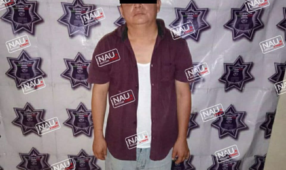 Taxista  fue detenido en estado de ebriedad.