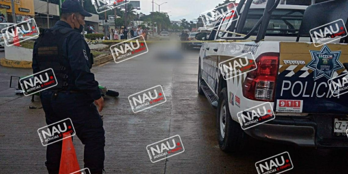 Muere joven de 28 años que viajaba en una motocicleta.