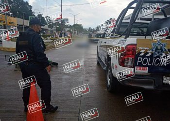 Muere joven de 28 años que viajaba en una motocicleta.