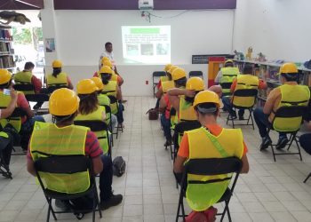 CAPACITAN A PERSONAL DE MERCADOS Y TIANGUIS DE TAPACHULA EN ATENCIÓN A INCENDIOS Y SISMOS