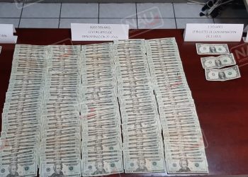 Llevaba casi 5 mil dólares que no pudo acreditar