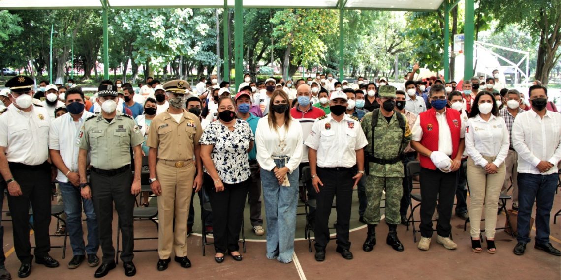 DOTAN DE EQUIPO A COMITÉS COMUNITARIOS DE PROTECCIÓN CIVIL RESILIENTES DE TAPACHULA