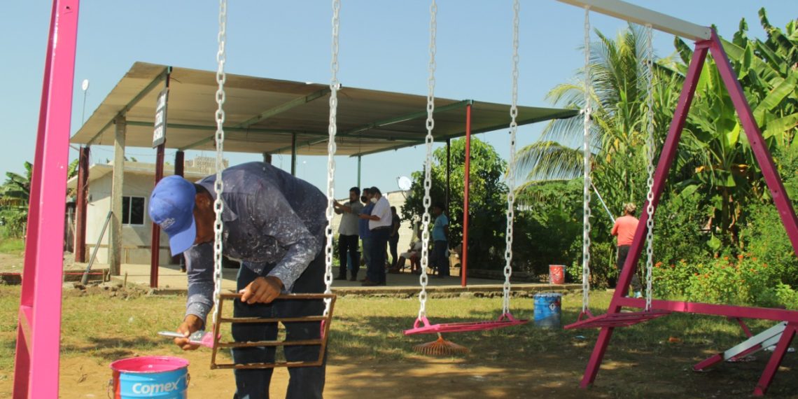 AYUNTAMIENTO REHABILITA ESPACIOS PÚBLICOS EN COLONIAS DE TAPACHULA