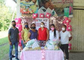 Entrega DIF Tuxtla Chico alimentación integral materno infantil a mujeres embarazadas y en periodo de lactancia