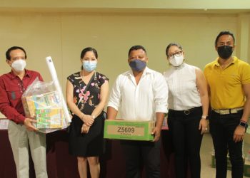 TAPACHULA, FUE SEDE DE LA ENTREGA DE MATERIAL DIDÁCTICO PARA ESCUELAS DEL SOCONUSCO