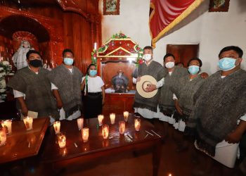 Rutilio Escandón beneficia a productores agrícolas y pecuarios de Santiago El Pinar, Mitontic y Chanal