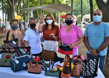 SE CONSOLIDA EL “TIANGUIS A TU COLONIA” DE LAURELES II