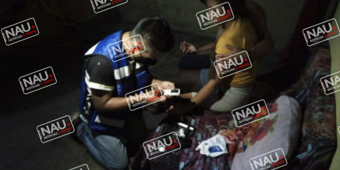 Atiende PC a menor que sufrió un desmayo.