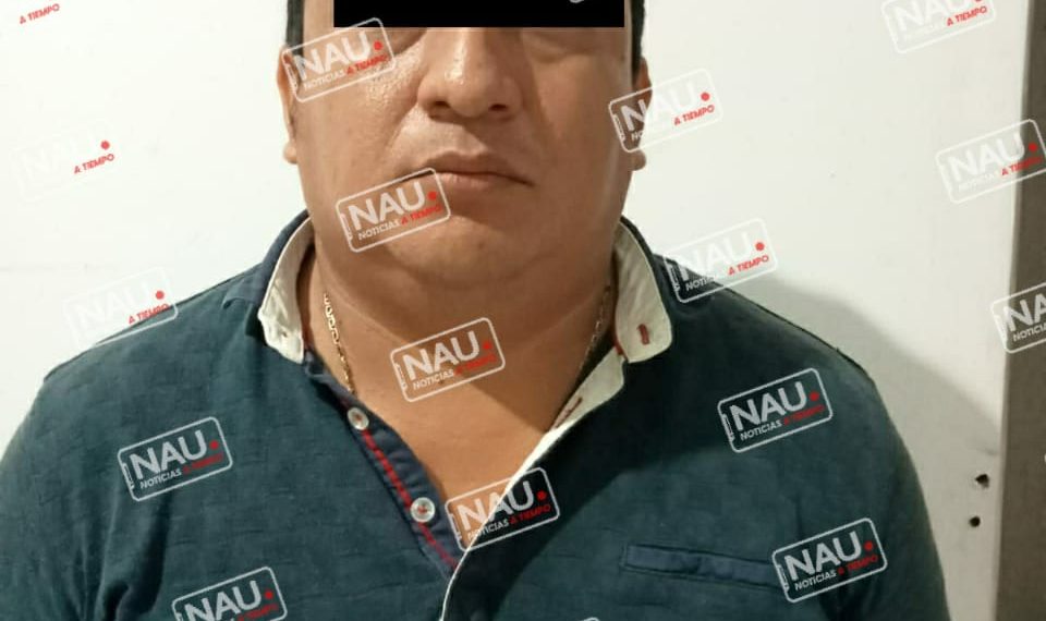 Supuesto empleado federal fue detenido en Tuxtla Chico.