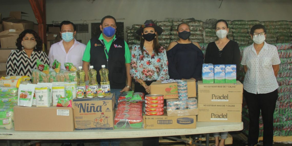 ENTREGAN PRODUCTOS DEL PROGRAMA “BARRIGUITA LLENA, CORAZÓN CONTENTO DE REGRESO A CASA”