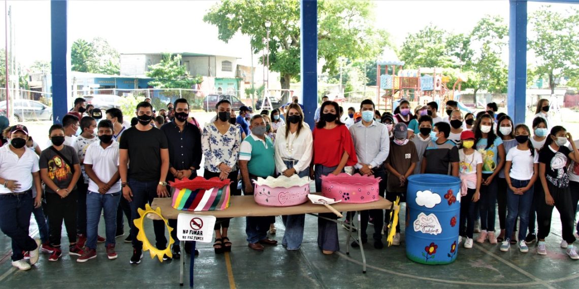 ROSY URBINA PUSO EN MARCHA PROGRAMA “RECICLA PARA DAR”