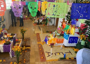 REALIZA EL SISTEMA DIF TAPACHULA CONCURSO DE ALTARES