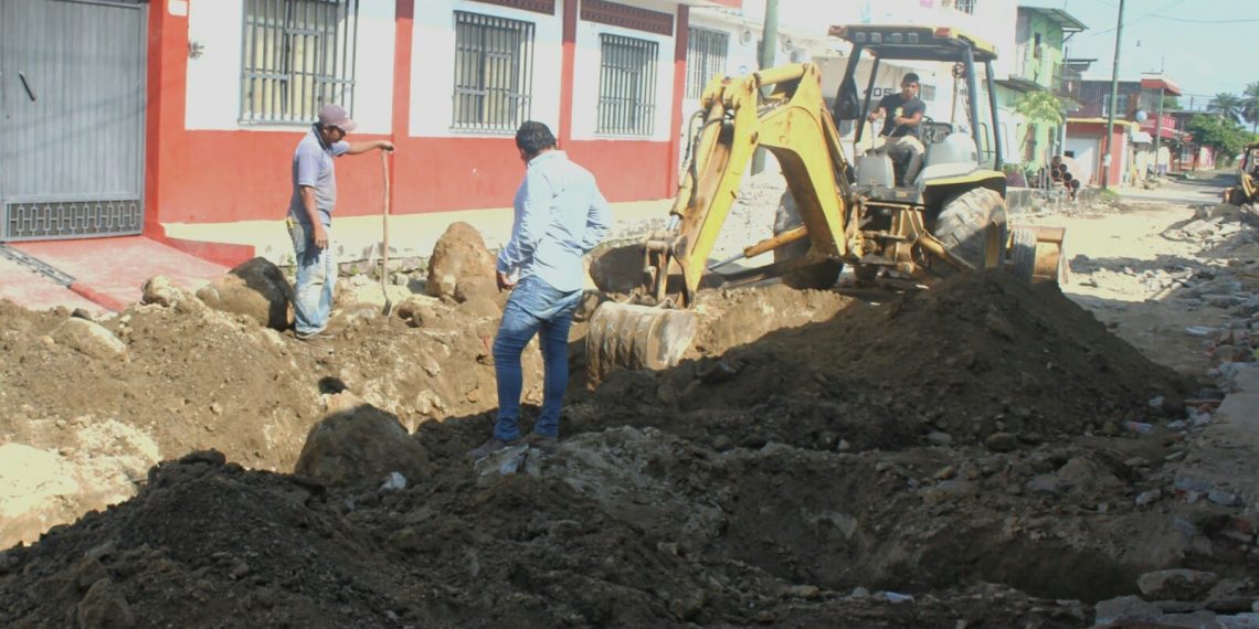 Habitantes del Barrio San Juan destacan compromiso del edil Julio Gamboa con la obra pública
