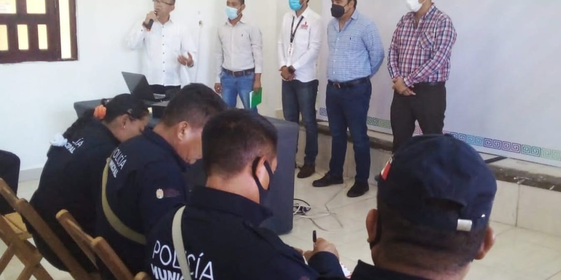 Elementos policíacos continúan con capacitación en materia de derechos humanos