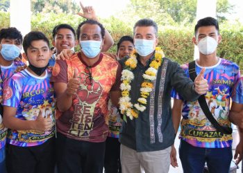 Beneficia Rutilio Escandón a Policía Municipal de Villa Corzo con patrullas, uniformes y equipamiento