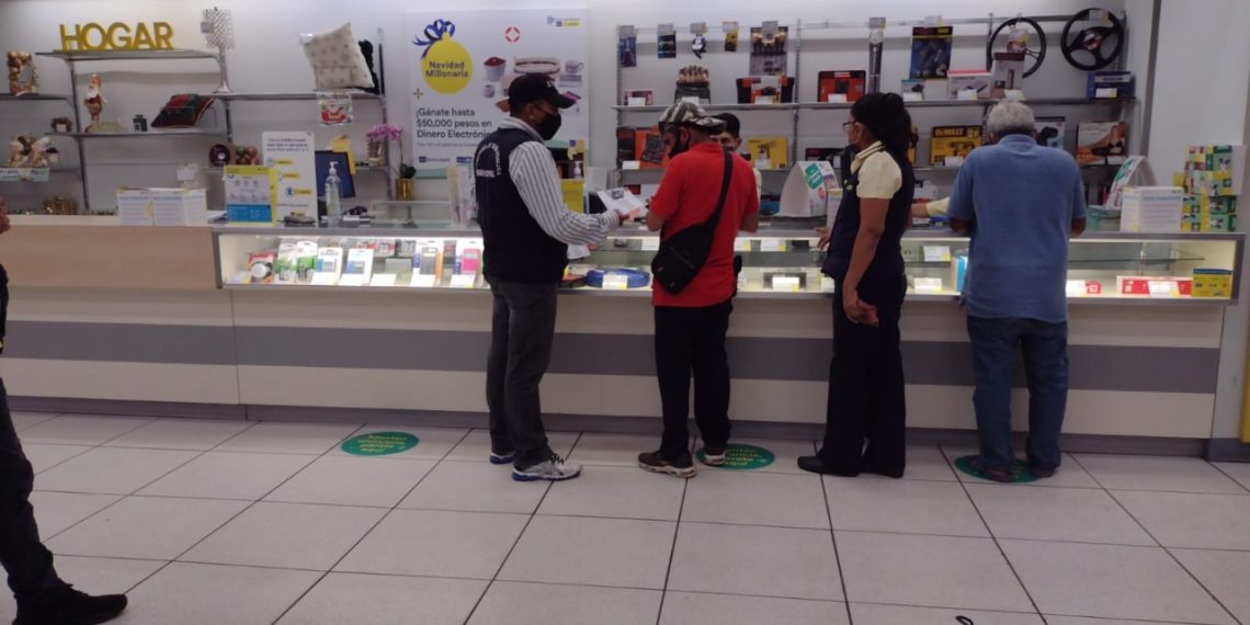 CONTINÚA CAMPAÑA “NO ME CONFÍO USO CUBREBOCAS” EN CENTROS COMERCIALES DE TAPACHULA